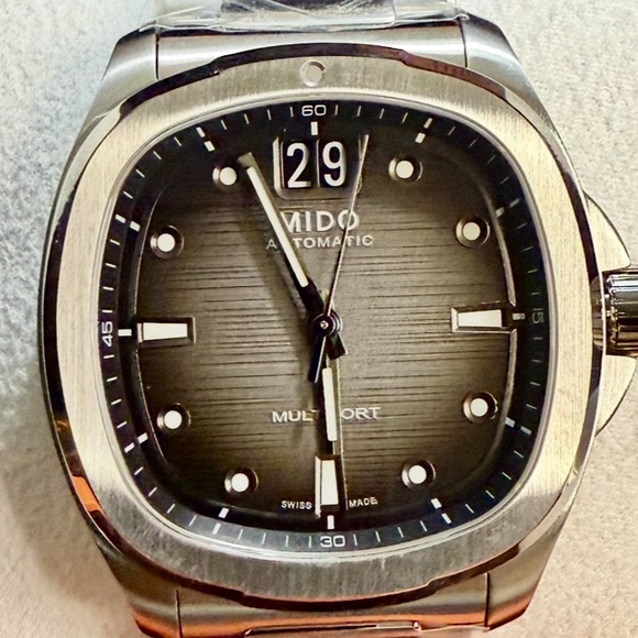 Mido Multifort TV Big Date Designer Classic Mens Watch Set. - Picture 7 of 8